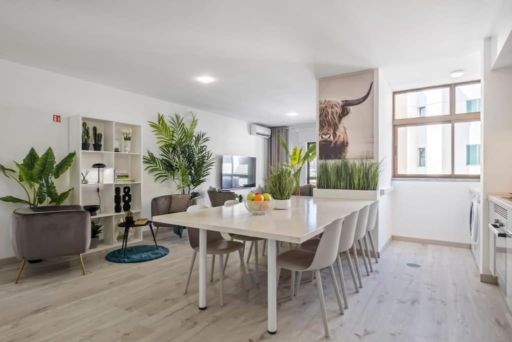 Super Platinum Apartment *